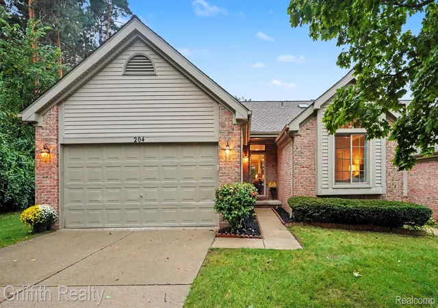 Photo 2 of Condo for sale at 204 Texknoll Ct, Brighton, MI 48116 | MLS# 20261070655 | Listing updated on 2026-09-11