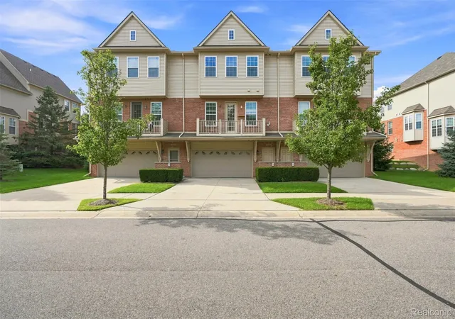Photo 1 of Sale Pending at 56685 Long Is Dr, Shelby Township, MI 48316 | MLS# 20261070659 | Listing updated on 2026-09-11
