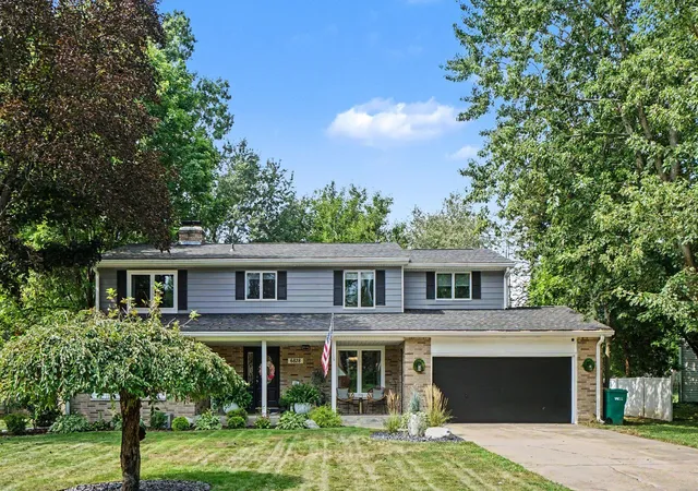 Photo 3 of Single family home for sale at 6828 Trotwood St, Portage, MI 49024 | MLS# 66026046655 | Listing updated on 2026-09-16