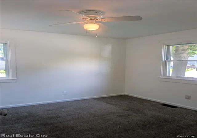 Photo 4 of Single family home for sale at 33430 Bendon Ct, Westland, MI 48186 | MLS# 20261070702 | Listing updated on 2026-09-03
