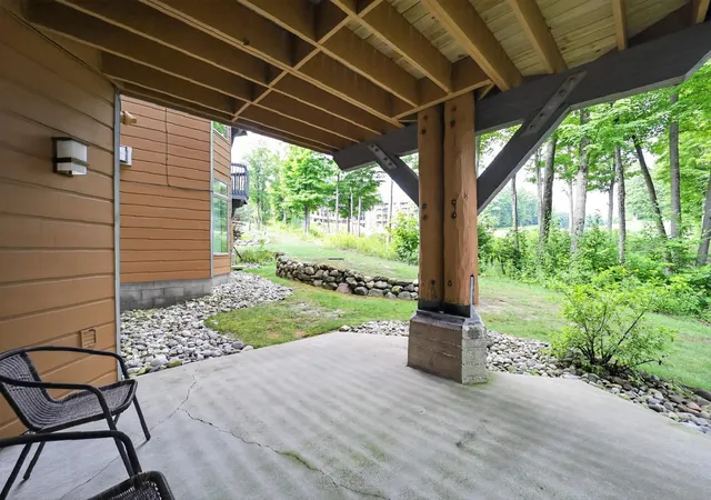 Photo 3 of Condo for sale at 2280 Troon S, Bellaire, MI 49615 | MLS# 78080073159 | Listing updated on 2026-09-18