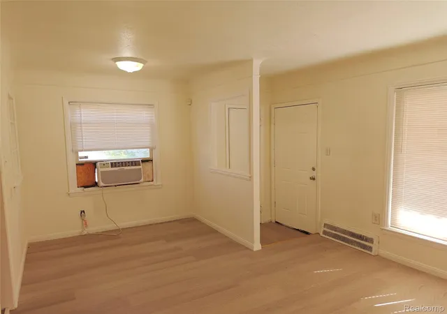 Photo 3 of Single family home for sale at 6021 Faust Ave, Detroit, MI 48228 | MLS# 20261070710 | Listing updated on 2026-09-03