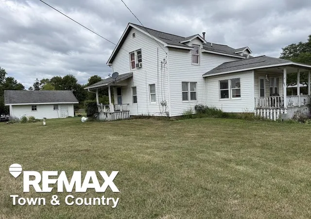 Single family home for sale at 8315 N Saginaw St, Mount Morris, MI 48458 | MLS# 5050220602