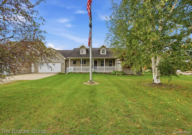 Photo 1 of Single family home for sale at 1253 Peppermill Rd, Lapeer, MI 48446 | MLS# 20261070715 | Listing updated on 2026-10-05