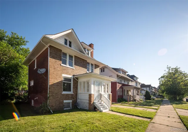 Photo 32 of Single family home for sale at 708 Webb St, Detroit, MI 48202 | MLS# 20261070721 | Listing updated on 2026-10-06