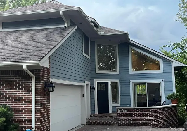 Photo 1 of Single family home for sale at 320 Charlevoix St, Commerce Township, MI 48382 | MLS# 20261070729 | Listing updated on 2026-09-11