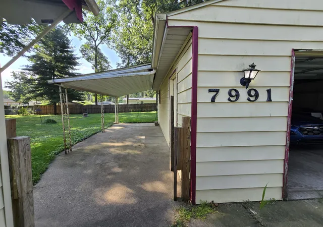 Photo 3 of Single family home for sale at 7991 Ivan Dr, Parma, MI 49269 | MLS# 55026046678 | Listing updated on 2026-09-02
