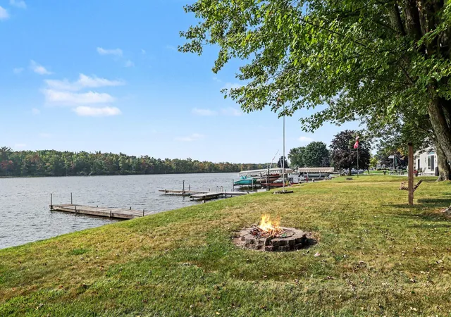 Photo 2 of Single family home for sale at 595 Sassafrass Dr, Coldwater, MI 49036 | MLS# 62026046677 | Listing updated on 2026-09-02
