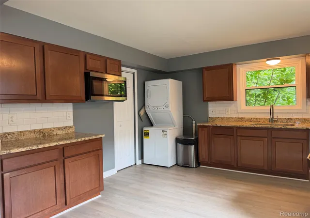 Photo 3 of Single family home for sale at 7903 Dudley St, Taylor, MI 48180 | MLS# 20261070730 | Listing updated on 2026-09-03
