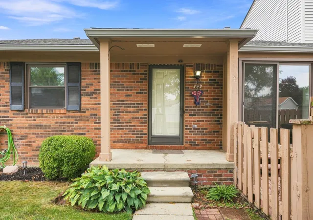 Photo 3 of Condo for sale at 2071 Vine Way Dr #82, Canton, MI 48188 | MLS# 81026046680 | Listing updated on 2026-09-10