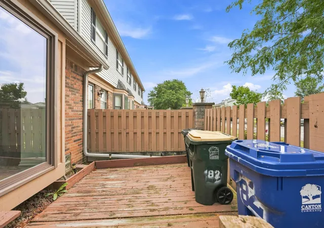 Photo 3 of Condo for sale at 2071 Vine Way Dr #82, Canton, MI 48188 | MLS# 81026046680 | Listing updated on 2026-09-10