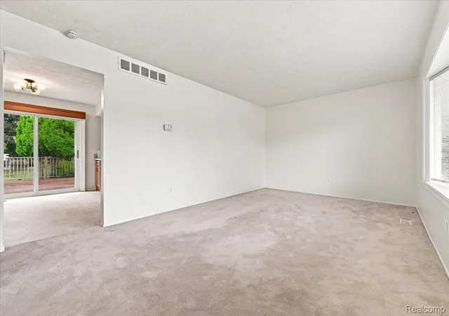 Photo 2 of Single family home for sale at 37582 Whitney Dr, Wayne, MI 48184 | MLS# 20261070738 | Listing updated on 2026-09-11
