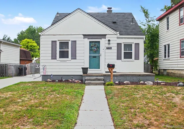 Photo 3 of Single family home for sale at 25356 Ivanhoe, Redford, MI 48239 | MLS# 20261070744 | Listing updated on 2026-09-12