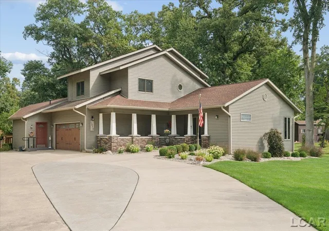 Photo 1 of Single family home for sale at 1310 W Maple Ave, Adrian, MI 49221 | MLS# 56050220613 | Listing updated on 2026-09-04