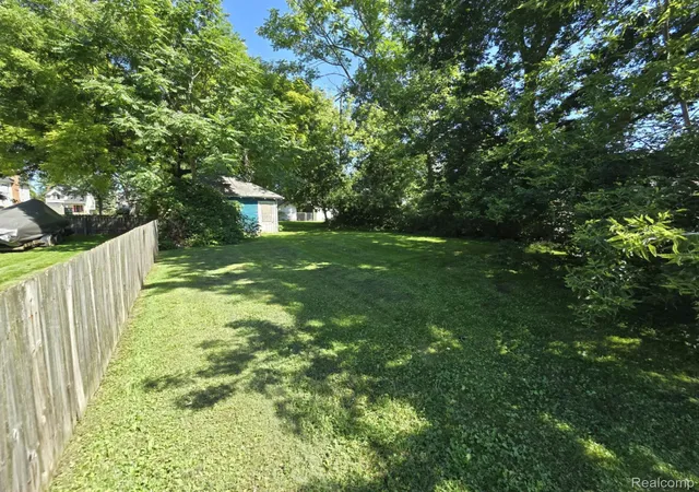 Photo 2 of Land for sale at 2400 Stone St, Port Huron, MI 48060 | MLS# 20261070749 | Listing updated on 2026-09-02