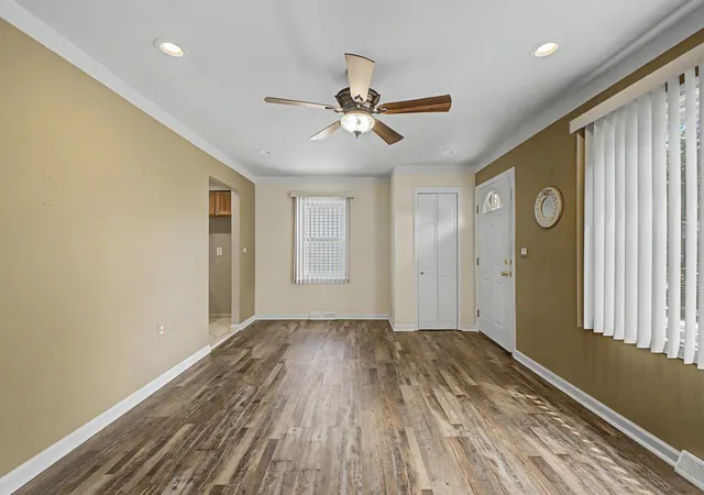 Photo 4 of Single family home for sale at 5938 Sylvia St, Taylor, MI 48180 | MLS# 81026046682 | Listing updated on 2026-09-14