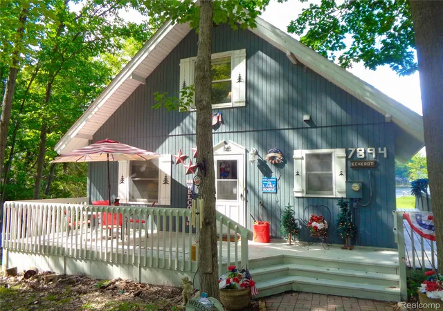 Photo 2 of Single family home for sale at 7894 Lakeside Blvd, Hale, MI 48739 | MLS# 20261070754 | Listing updated on 2026-09-04
