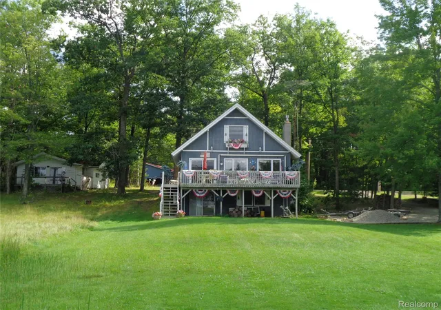 Photo 3 of Single family home for sale at 7894 Lakeside Blvd, Hale, MI 48739 | MLS# 20261070754 | Listing updated on 2026-09-04