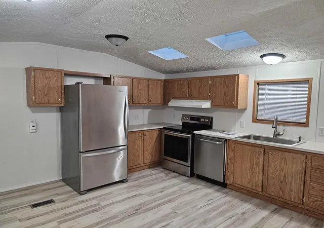 Photo 2 of Single family home for sale at 4151 E Jordan Rd, Mount Pleasant, MI 48858 | MLS# 79080073161 | Listing updated on 2026-09-05