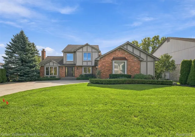 Photo 1 of Single family home for sale at 1066 Grandview Dr, Rochester Hills, MI 48306 | MLS# 20261070757 | Listing updated on 2026-10-18