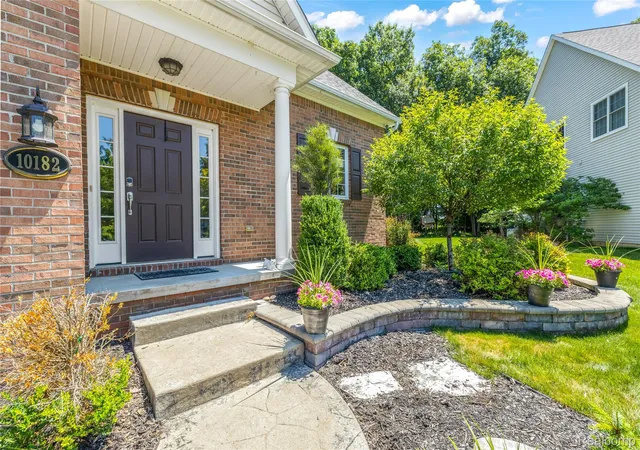 Photo 3 of Single family home for sale at 10182 Edgewood Dr, Grand Blanc, MI 48439 | MLS# 20261070763 | Listing updated on 2026-09-14