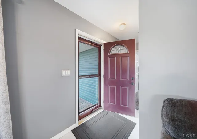 Photo 4 of Single family home for sale at 2975 Airport Rd, Adrian, MI 49221 | MLS# 56050220616 | Listing updated on 2026-10-08