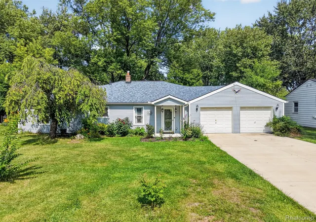 Photo 1 of Single family home for sale at 1832 Tamm Ave, Rochester Hills, MI 48309 | MLS# 20261070769 | Listing updated on 2026-09-03