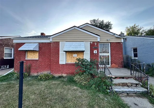 Photo 2 of Single family home for sale at 17210 Hoover St, Detroit, MI 48205 | MLS# 20261070774 | Listing updated on 2026-09-03