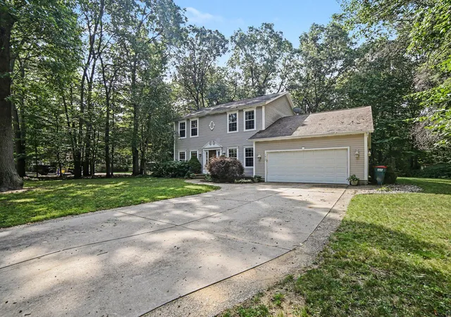 Photo 4 of Single family home for sale at 1917 Dykstra Rd, Muskegon, MI 49445 | MLS# 71026046701 | Listing updated on 2026-09-14