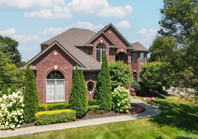 Photo 2 of Single family home for sale at 13255 Maple Lawn Dr, Shelby Township, MI 48315 | MLS# 20261070783 | Listing updated on 2026-09-13