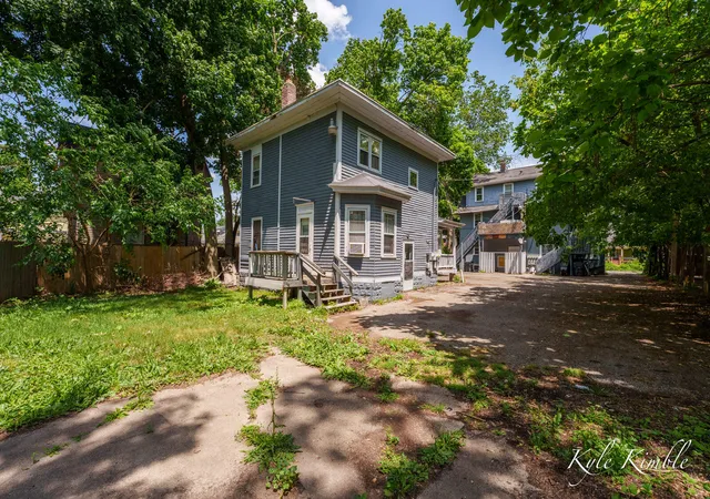 Photo 3 of Multi family home for sale at 908 S Park St, Kalamazoo, MI 49001 | MLS# 65026046705 | Listing updated on 2026-09-17