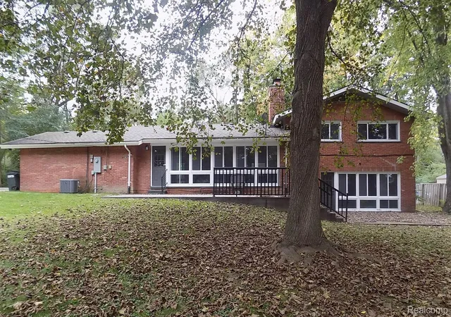 Photo 21 of Single family home for sale at 3350 Adams Rd, Troy, MI 48084 | MLS# 20261070802 | Listing updated on 2026-09-08