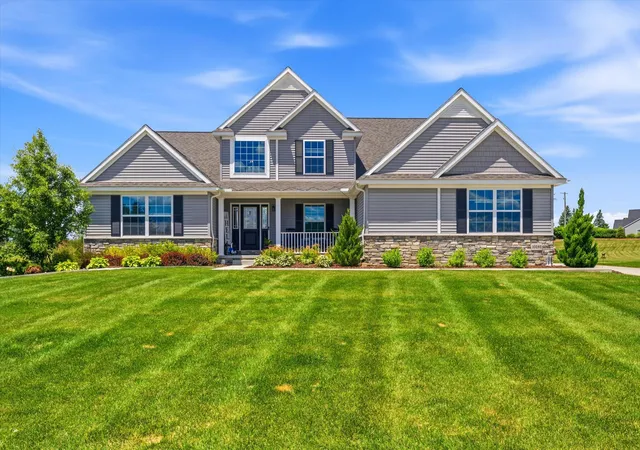 Photo 1 of Single family home for sale at 10282 High Meadow, York Charter Township Washtenaw, MI 48176 | MLS# 81026046718 | Listing updated on 2026-09-05