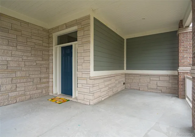 Photo 3 of Single family home for sale at 18755 Newton St, Macomb, MI 48042 | MLS# 20261070830 | Listing updated on 2026-09-11