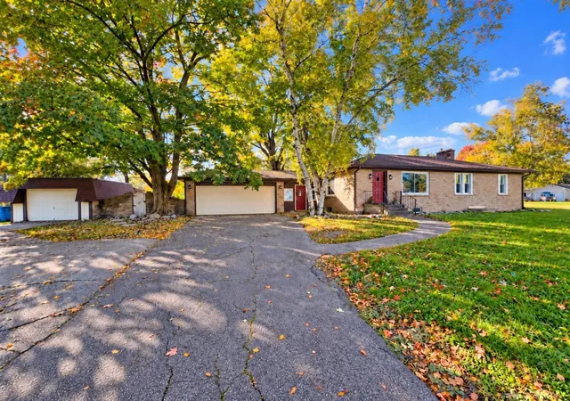Single family home for sale at 631 Kinney Ave, Grand Rapids, MI 49534 | MLS# 58050220629