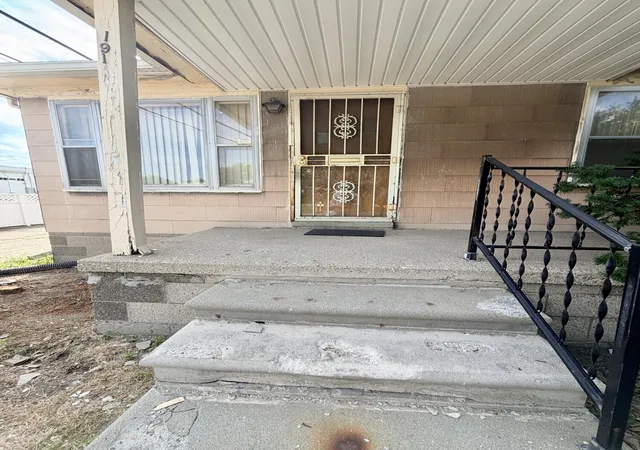 Photo 1 of Single family home for sale at 19127 Dwyer St, Detroit, MI 48234 | MLS# 81026046734 | Listing updated on 2026-09-15