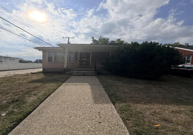 Photo 2 of Single family home for sale at 19127 Dwyer St, Detroit, MI 48234 | MLS# 81026046734 | Listing updated on 2026-09-15