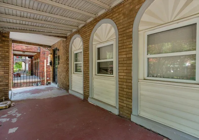 Listing Photo 5 - Condo for sale in building located at 3275 Webb St, Detroit, MI 48219