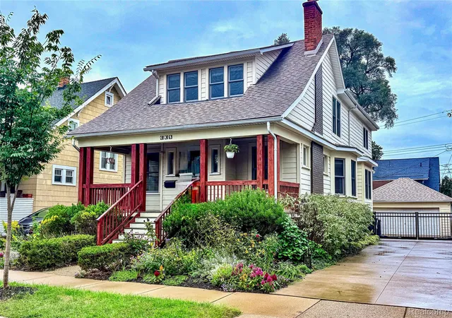 Photo 1 of Single family home for sale at 608 S West St, Royal Oak, MI 48067 | MLS# 20261070854 | Listing updated on 2026-10-29