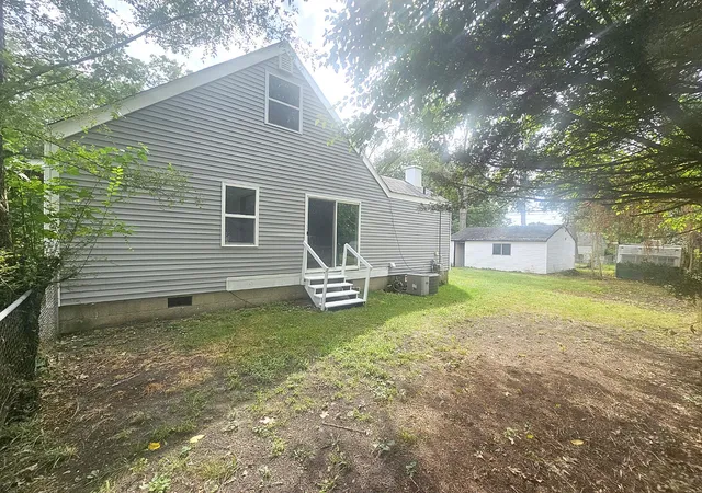Photo 4 of Single family home for sale at 6015 Herbert St, Westland, MI 48185 | MLS# 81026046737 | Listing updated on 2026-09-17