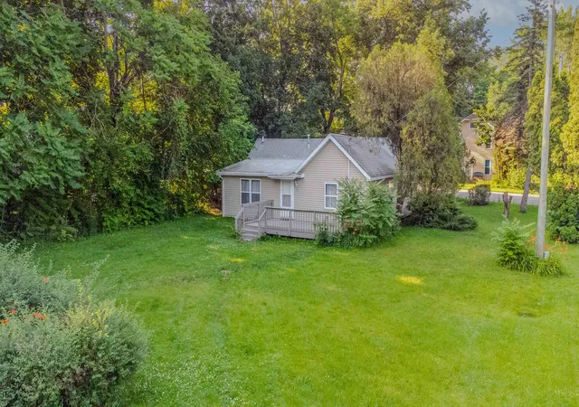 Photo 1 of Single family home for sale at 5935 Sawyer Rd, Sawyer, MI 49125 | MLS# 69026046740 | Listing updated on 2026-09-28