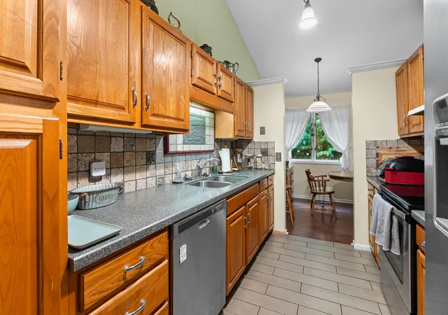 Photo 3 of Condo for sale at 6858 San Gabriel Dr, Kalamazoo, MI 49009 | MLS# 66026046741 | Listing updated on 2026-09-14
