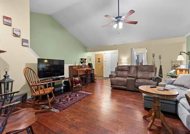 Photo 4 of Condo for sale at 6585 San Gabriel Dr, Kalamazoo, MI 49009 | MLS# 66026046741 | Listing updated on 2026-10-20