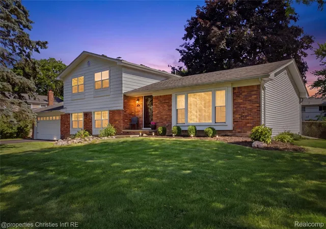 Single family home for sale at 5569 Tadworth Pl, West Bloomfield, MI 48322 | MLS# 20261070867