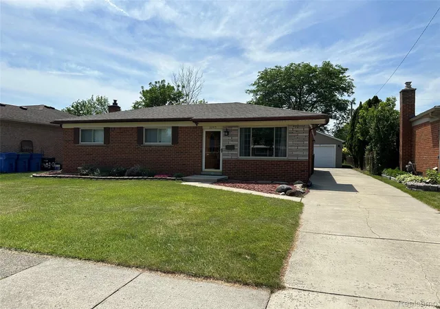 Photo 1 of Single family home for sale at 32415 Firwood Dr, Warren, MI 48088 | MLS# 20261070872 | Listing updated on 2026-09-17