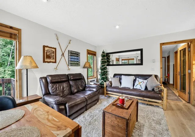 Listing Photo 4 - Condo for sale in building located at 6520 Schuss Mountain Ln, Mancelona, MI 49659