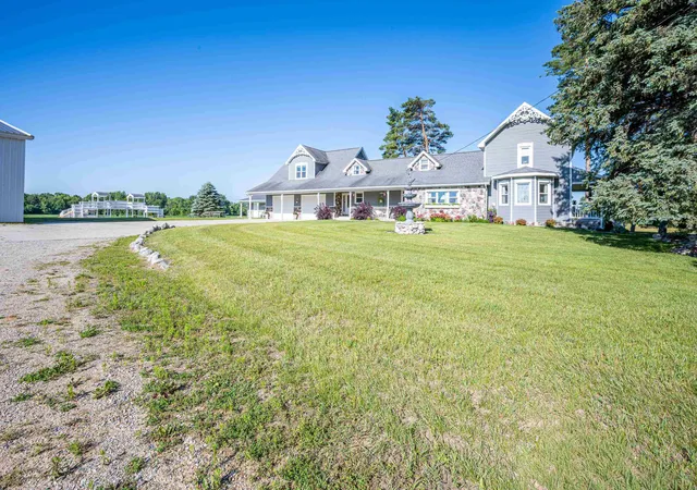 Photo 3 of Single family home for sale at 9644 E Deerfield Rd, Shepherd, MI 48883 | MLS# 79080073175 | Listing updated on 2026-09-18