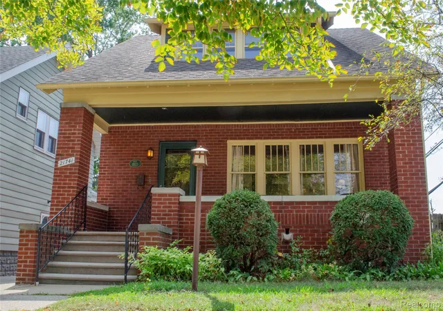 Photo 3 of Single family home for sale at 21741 Edna St, Dearborn, MI 48124 | MLS# 20261070887 | Listing updated on 2026-09-12