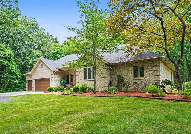 Photo 1 of Sale Pending at 5733 W 450 Road N, La Porte, IN 46350 | MLS# 69026046760 | Listing updated on 2026-09-09