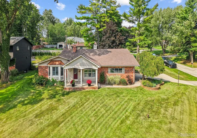 Single family home for sale at 7510 Greene Hvn Dr, Clarkston, MI 48348 | MLS# 20261070897